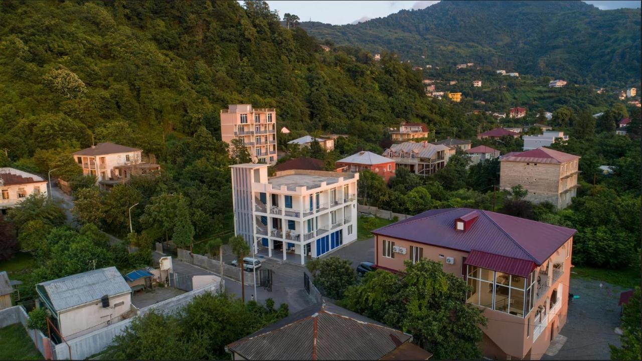 Guest House Marineza Gonio Ngoại thất bức ảnh