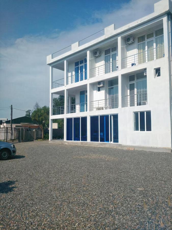 Guest House Marineza Gonio Ngoại thất bức ảnh