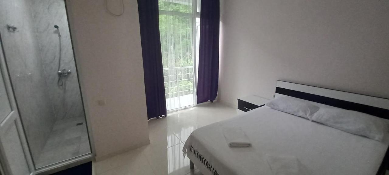 Guest House Marineza Gonio Ngoại thất bức ảnh