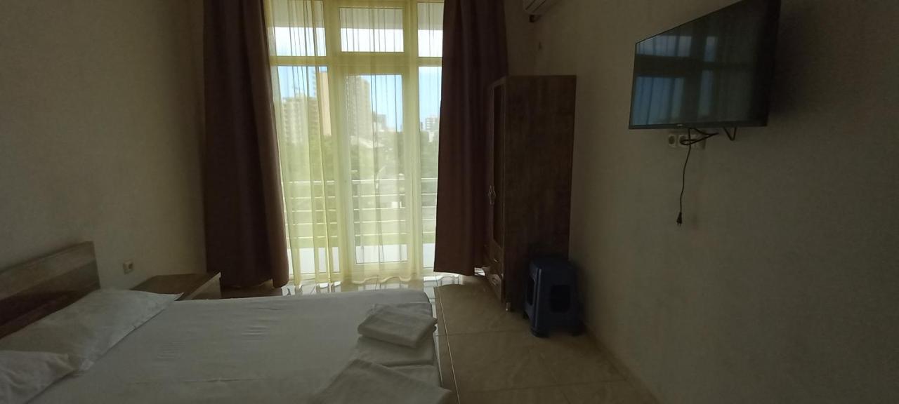 Guest House Marineza Gonio Ngoại thất bức ảnh