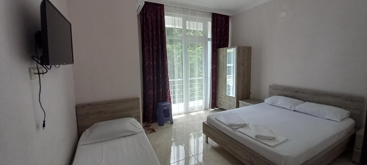 Guest House Marineza Gonio Ngoại thất bức ảnh