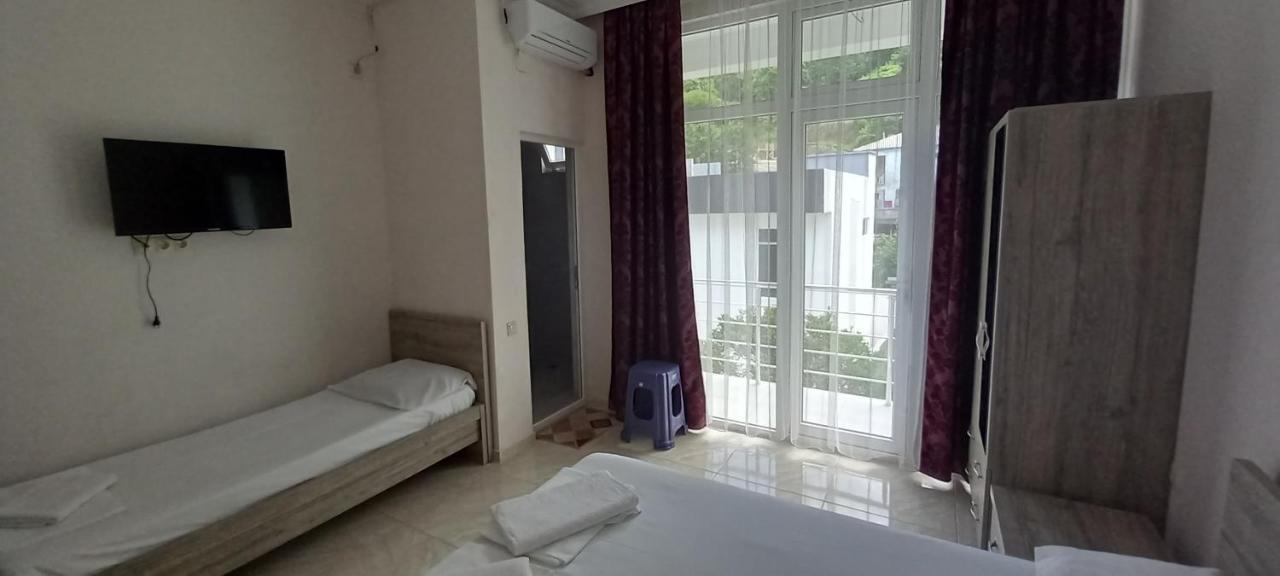 Guest House Marineza Gonio Ngoại thất bức ảnh