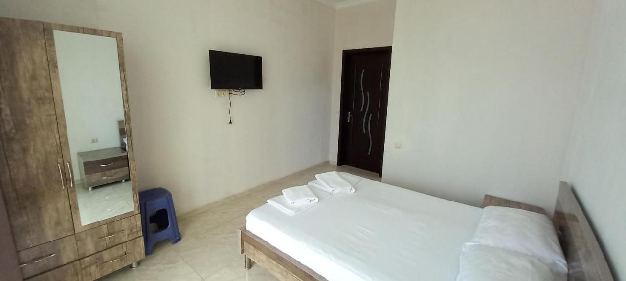 Guest House Marineza Gonio Ngoại thất bức ảnh